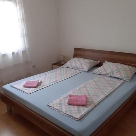 Senoina Ulica 36 Jm Apartment Pula Exterior photo
