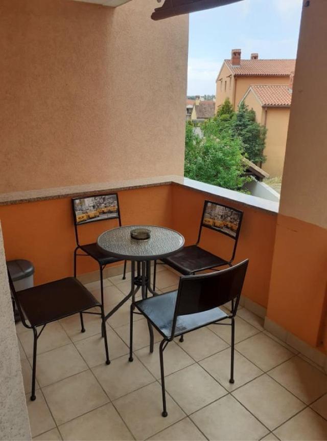 Senoina Ulica 36 Jm Apartment Pula Exterior photo